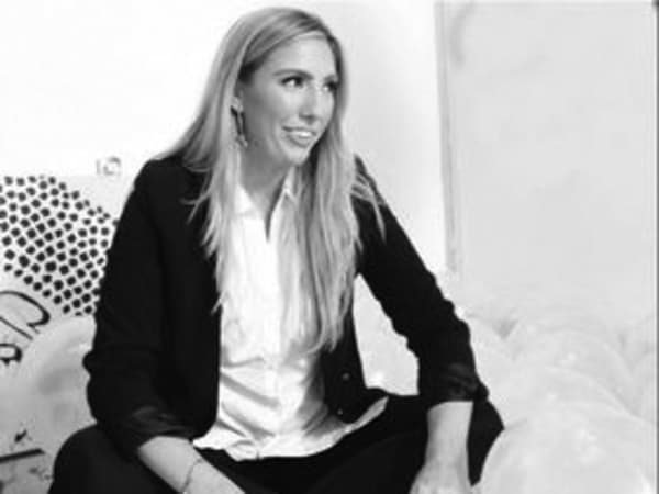 SHELBi NiCOLE's profile image