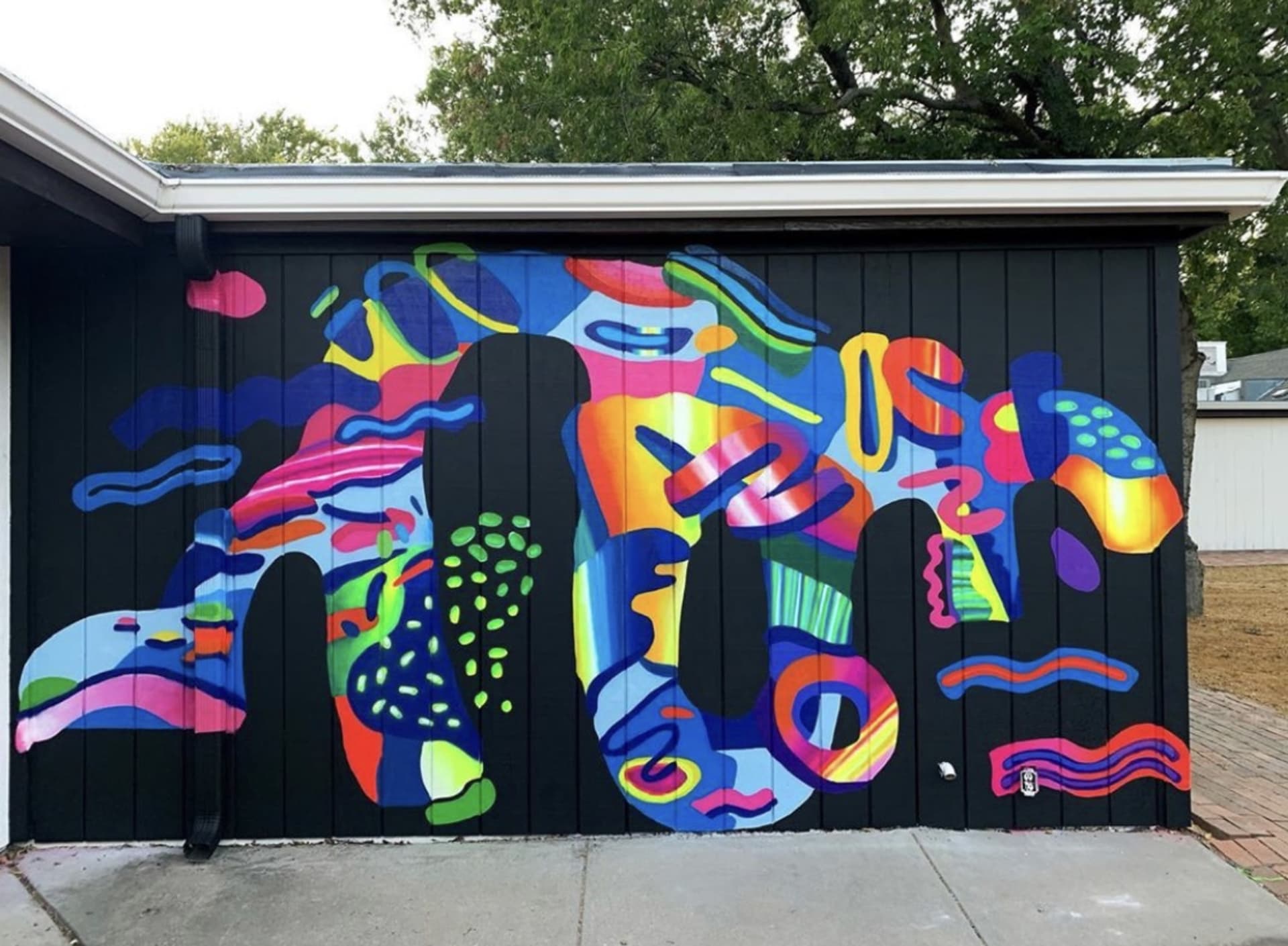Vibrant Echoes of Urban Imagination