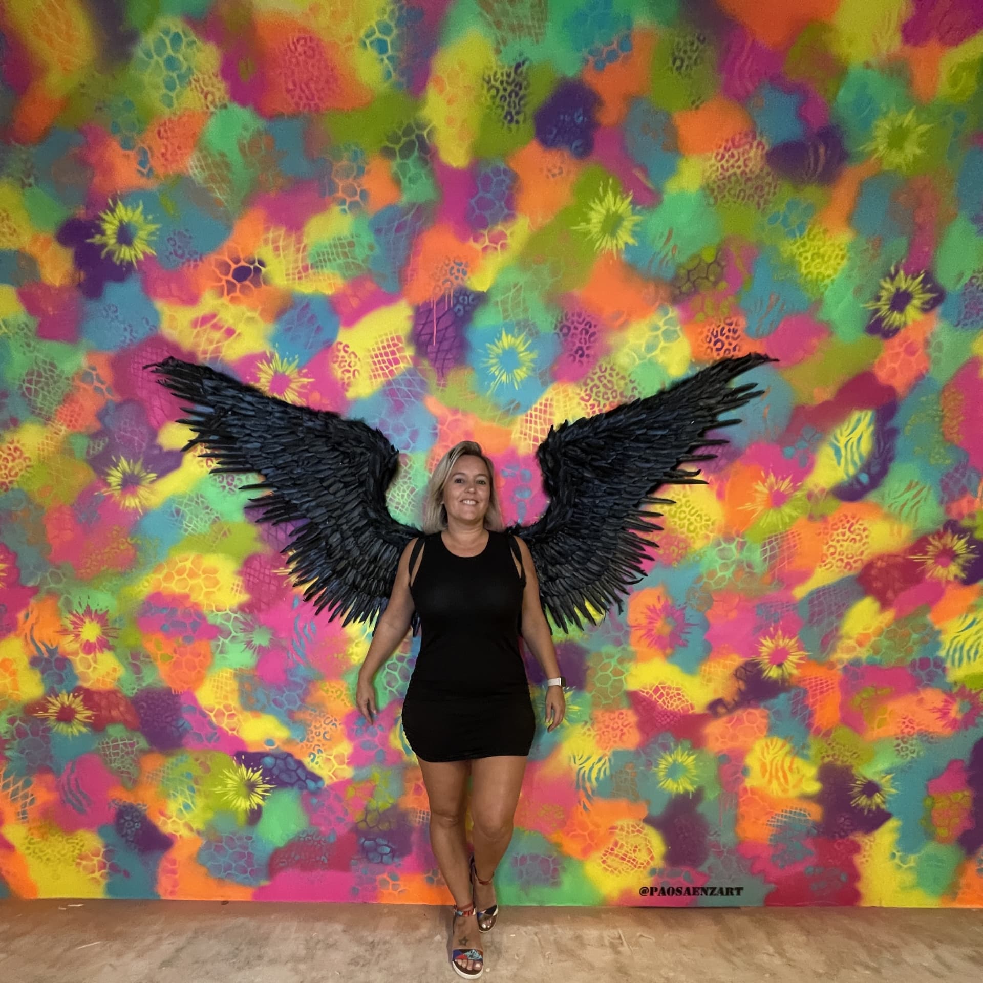 Wings Wall