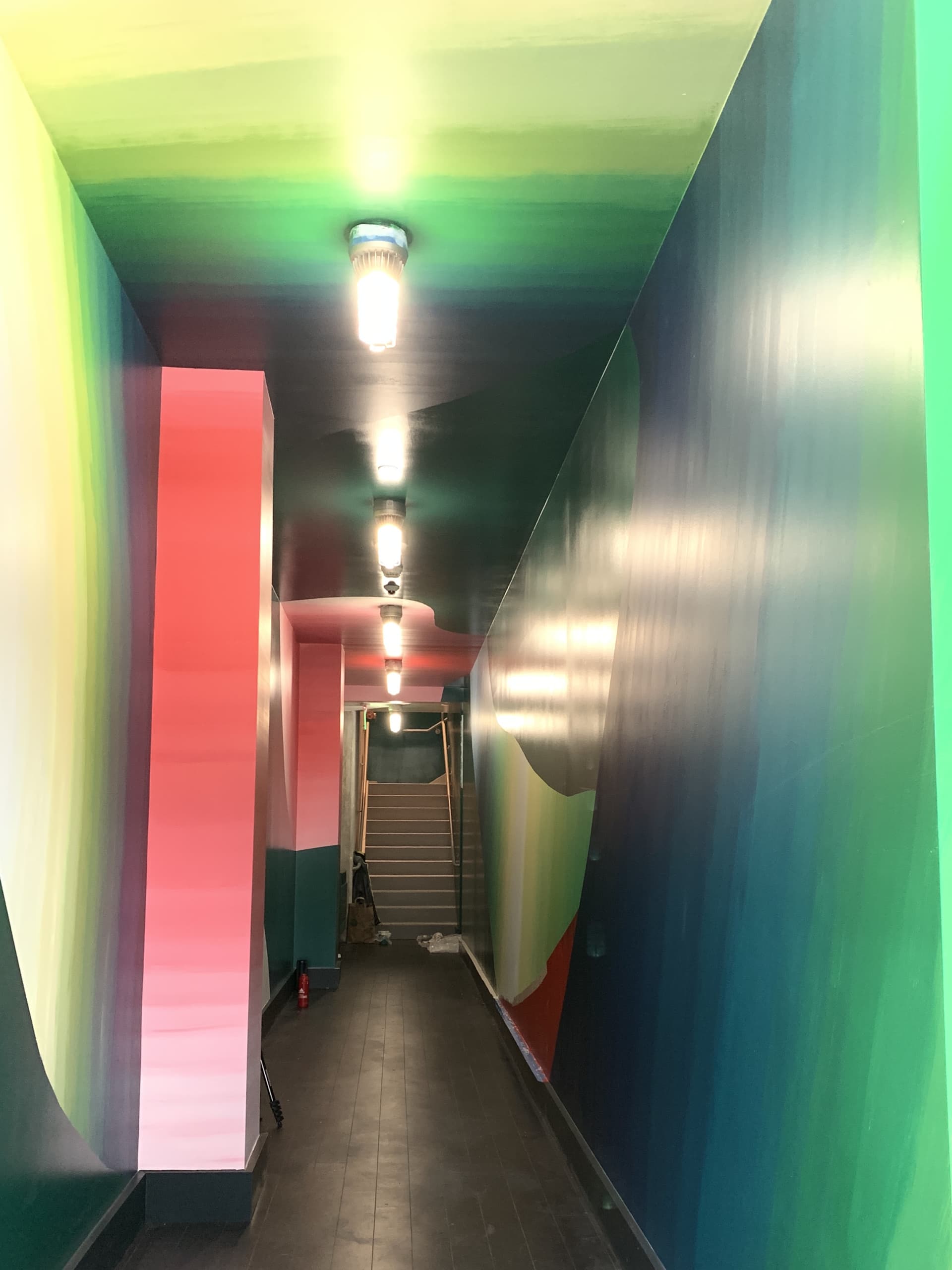 Chromatic Pathways of Light and Color
