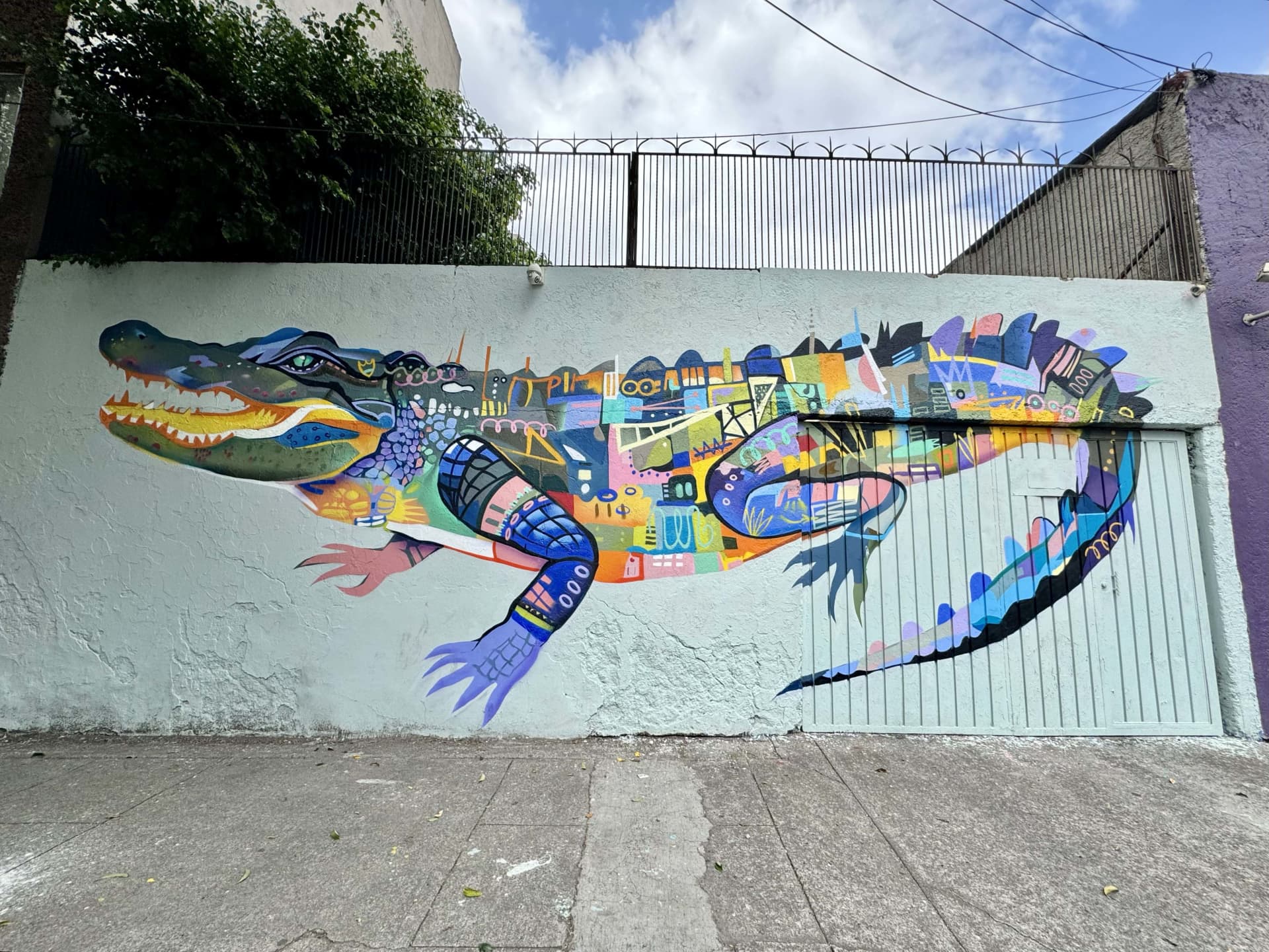 Urban Alligator: A Vibrant Cityscape Unleashed