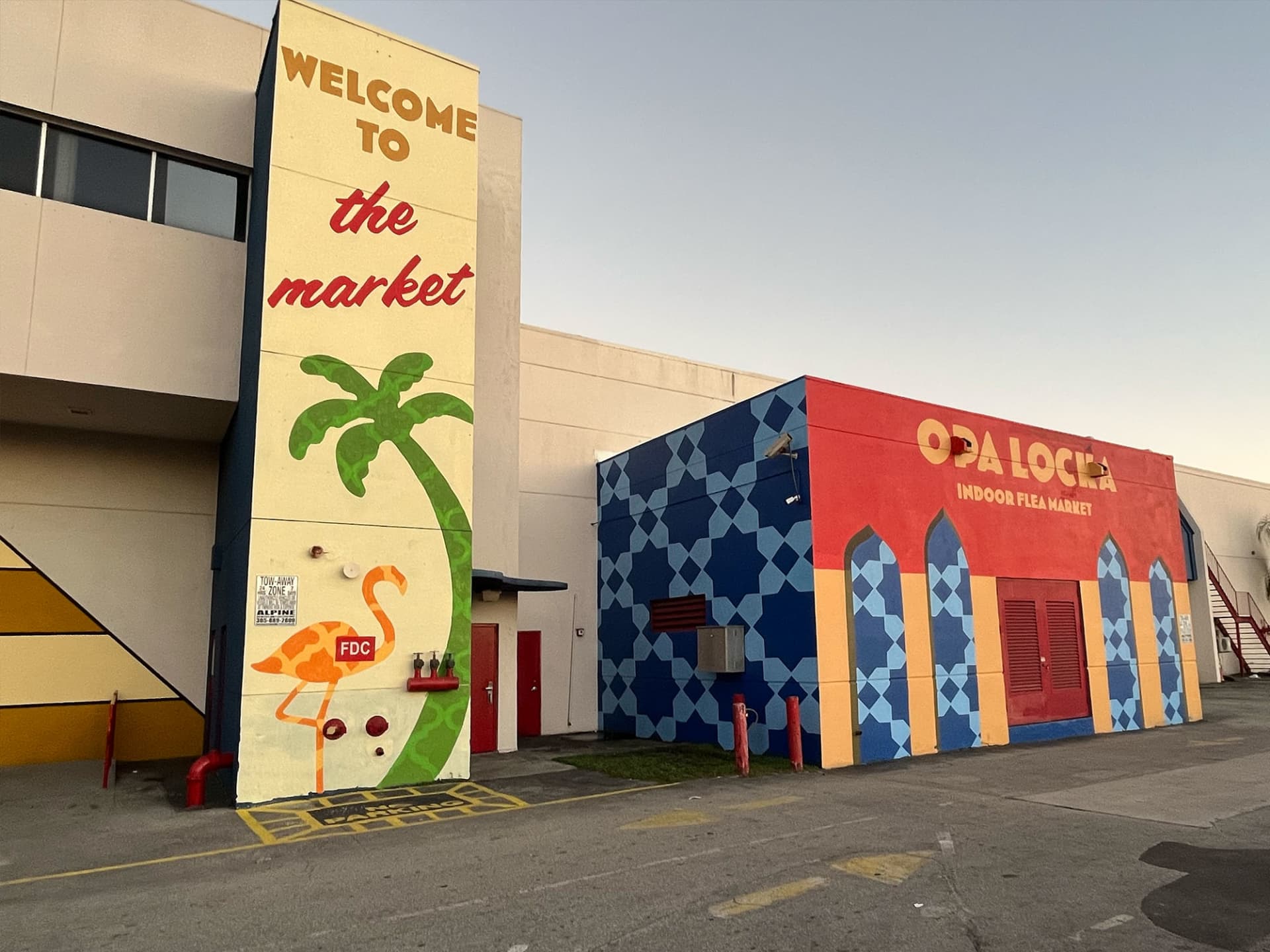 Vibrant Welcome to a Cultural Marketplace