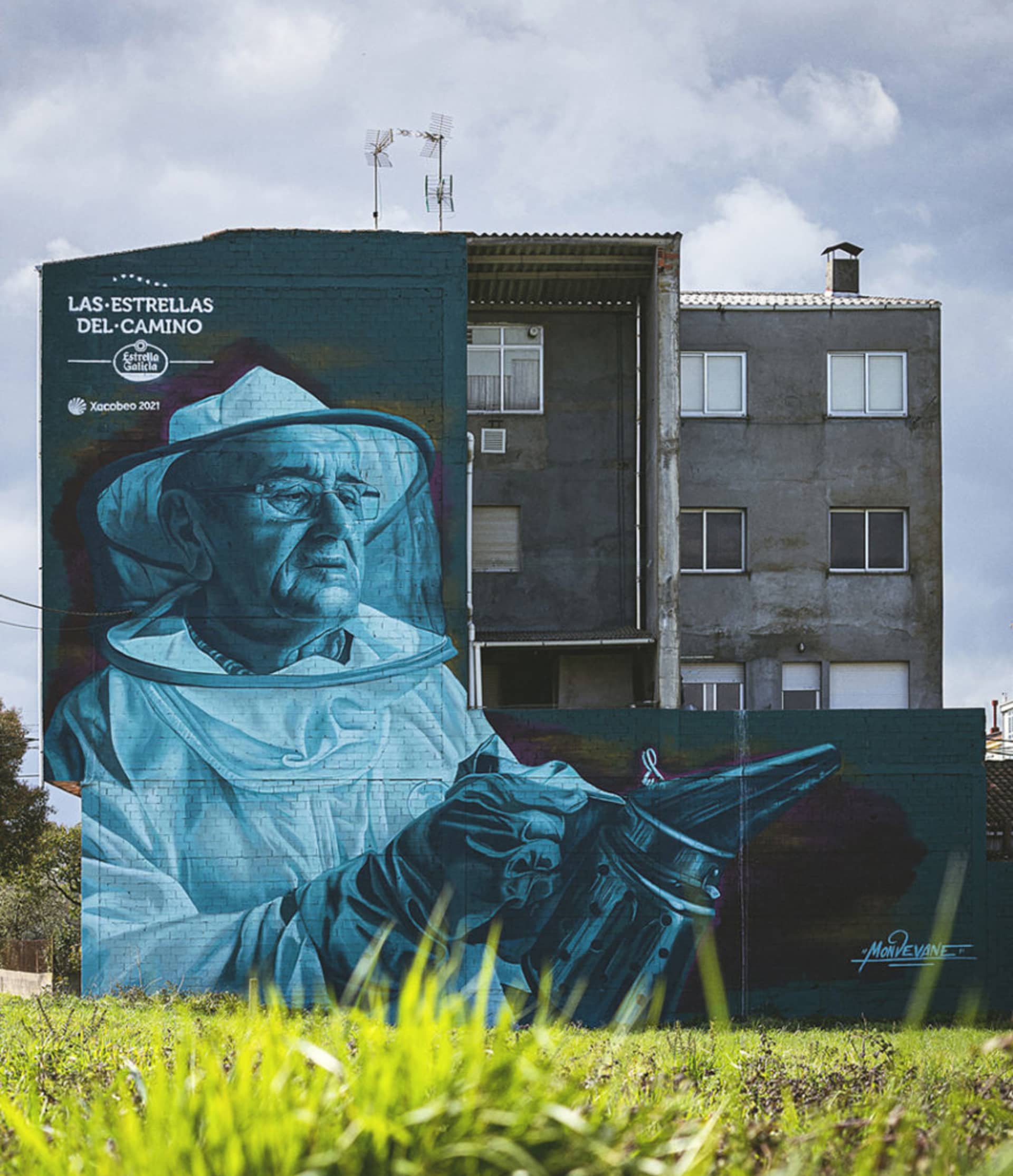 Isidro by Mon Devane