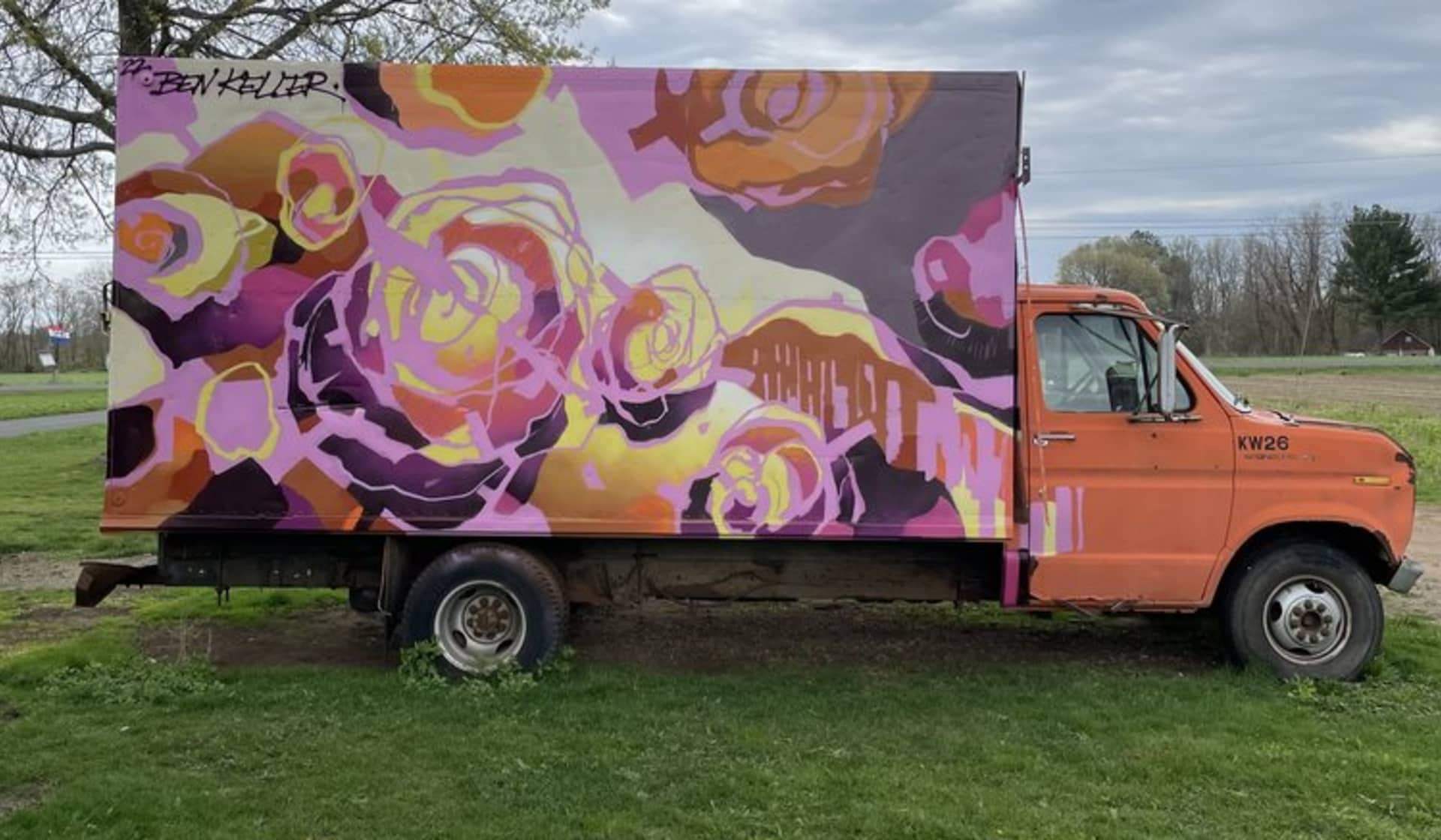 BARNYARD BOX TRUCK - ONE