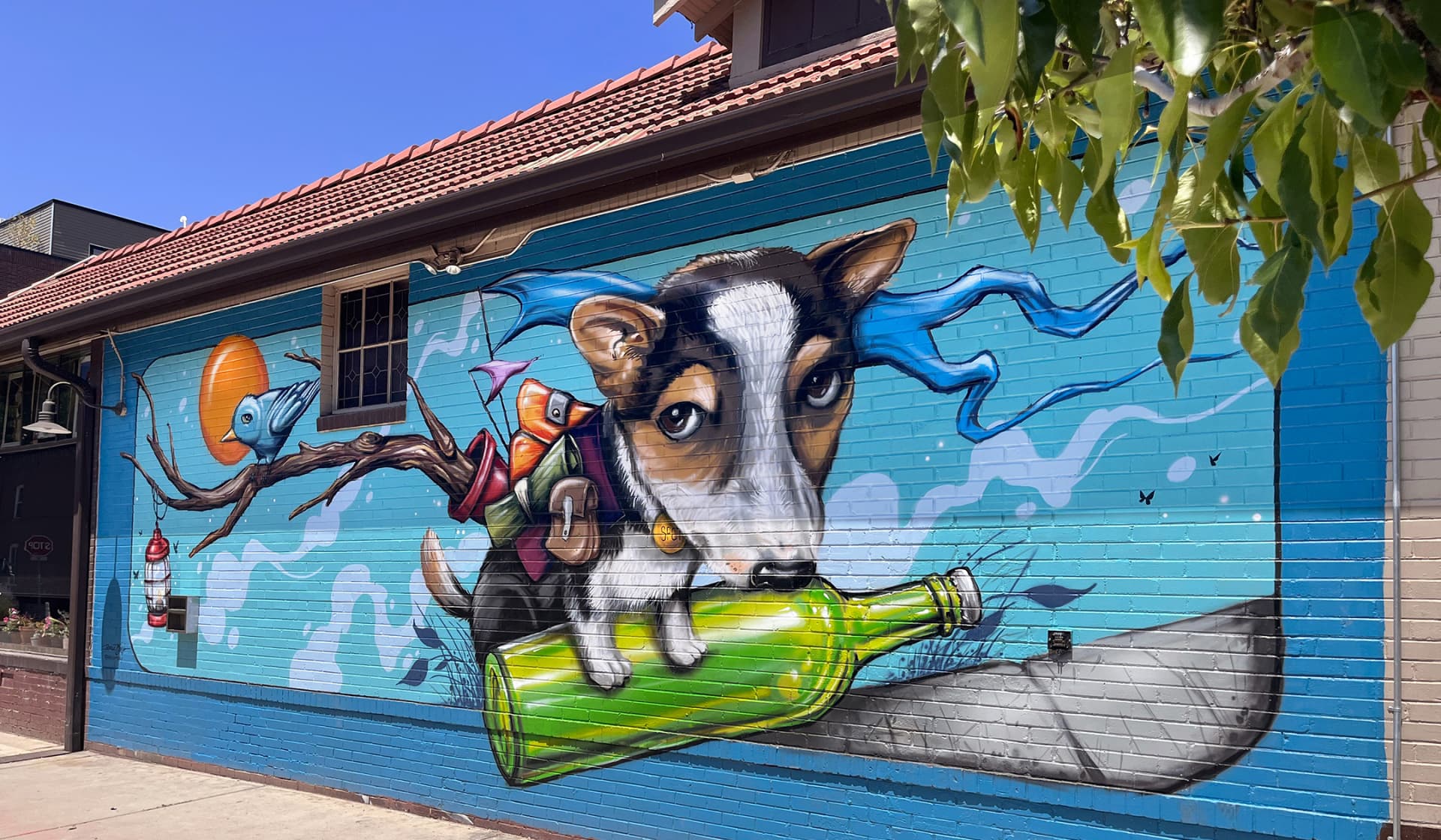 Spot mural