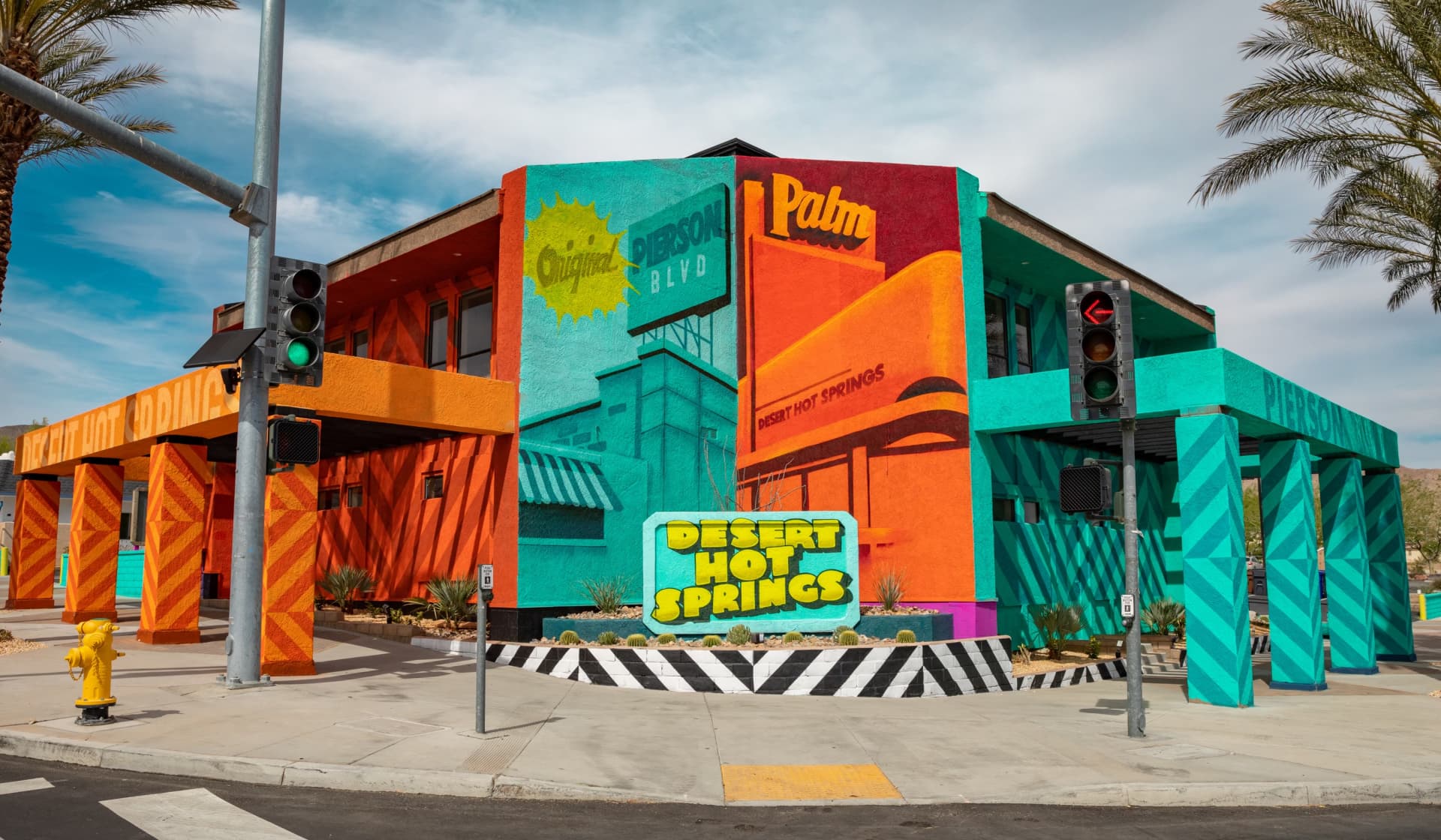 Palm & Pierson  360 mural 