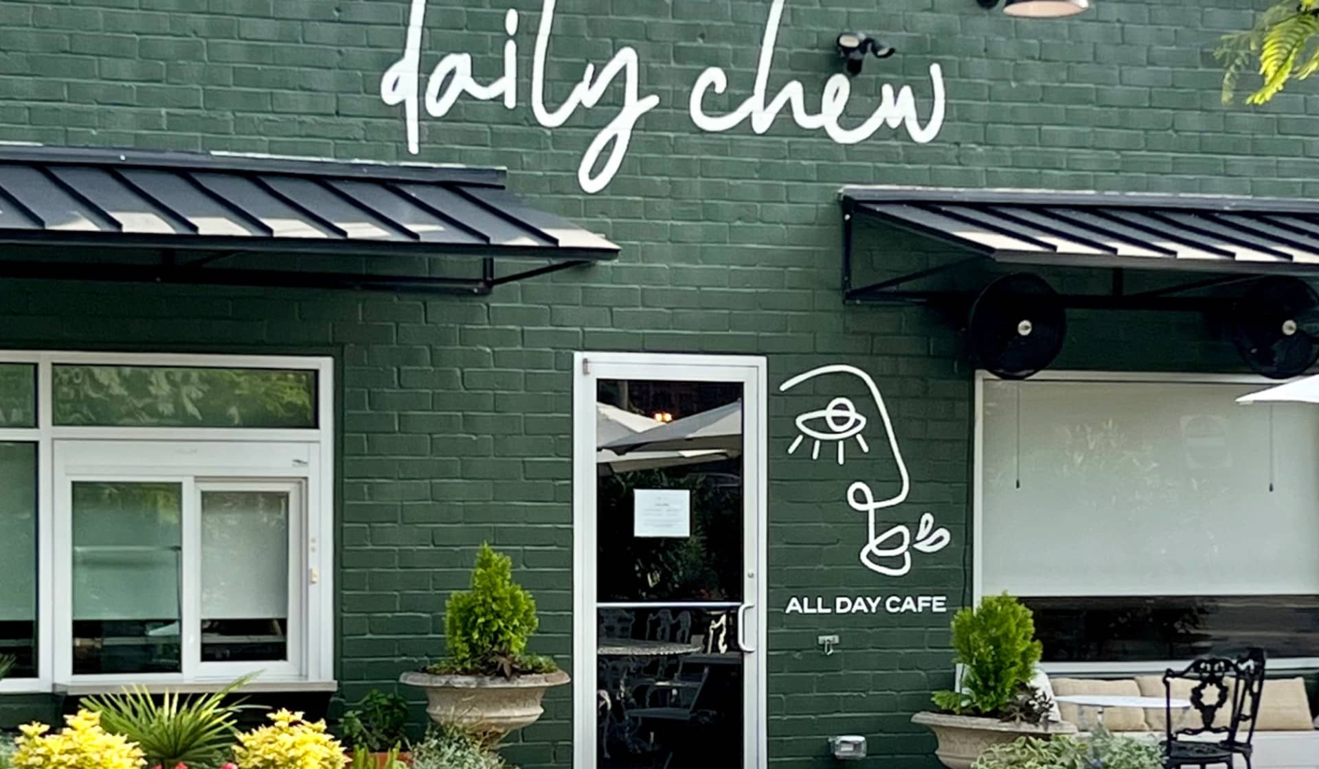 Dailt Chew Logo