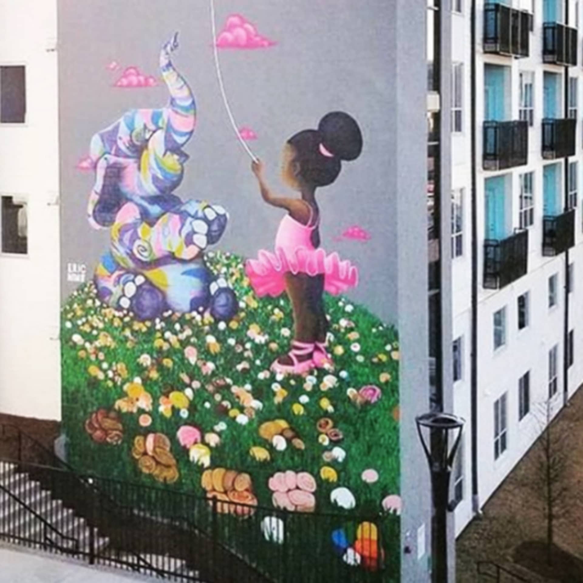 Dream Big detail