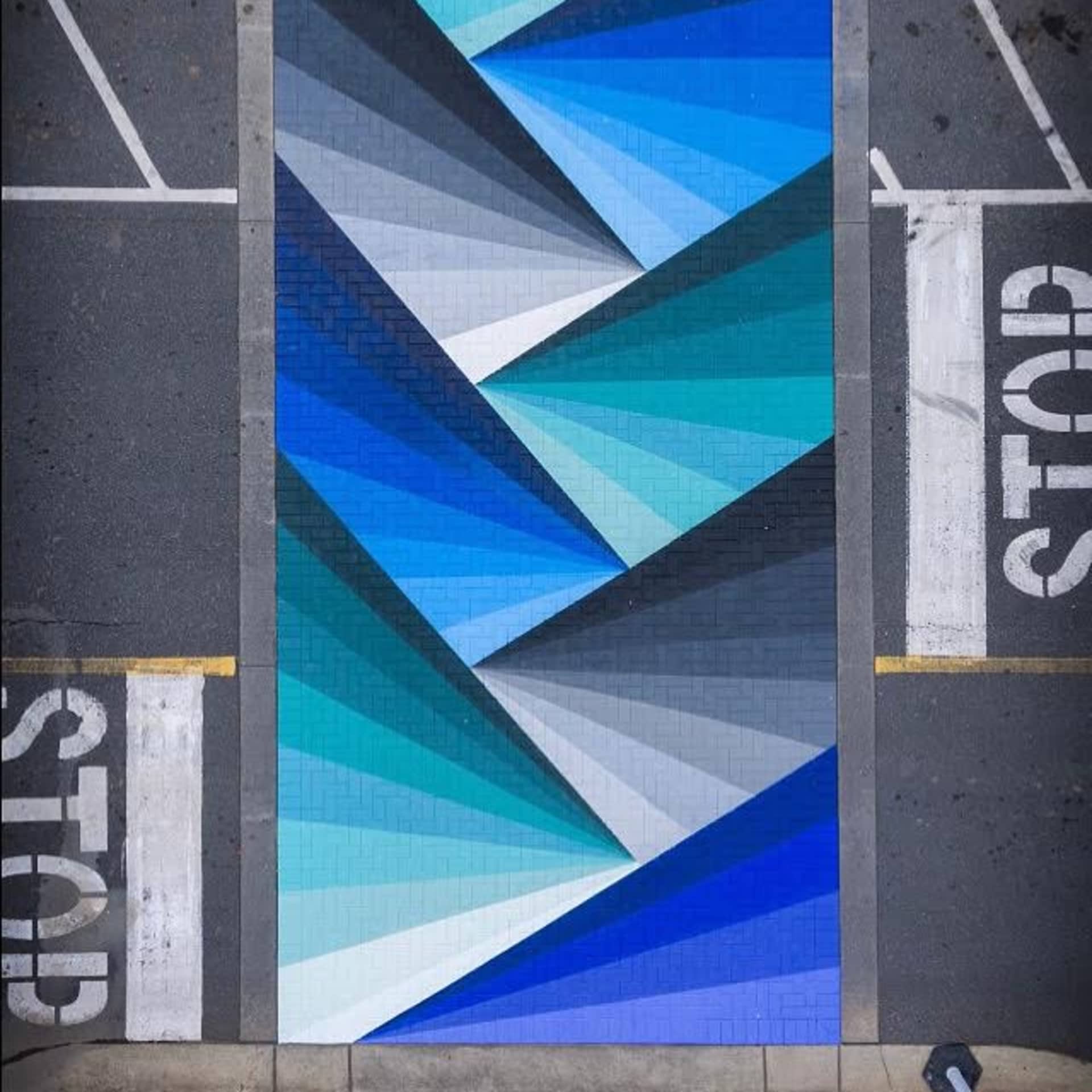 Shades of Tranquility in Urban Geometry detail
