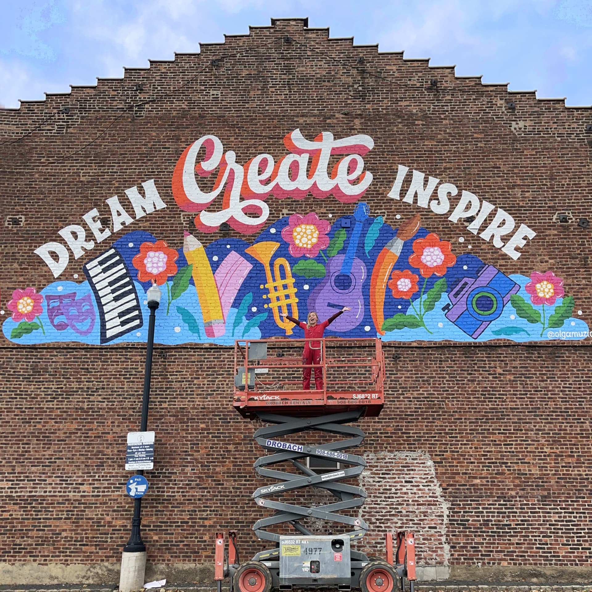 Dream, Create, Inspire detail