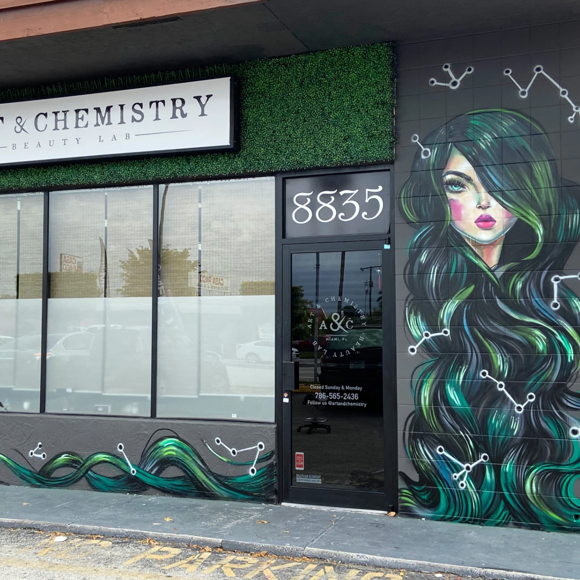 Art and Chemistry detail