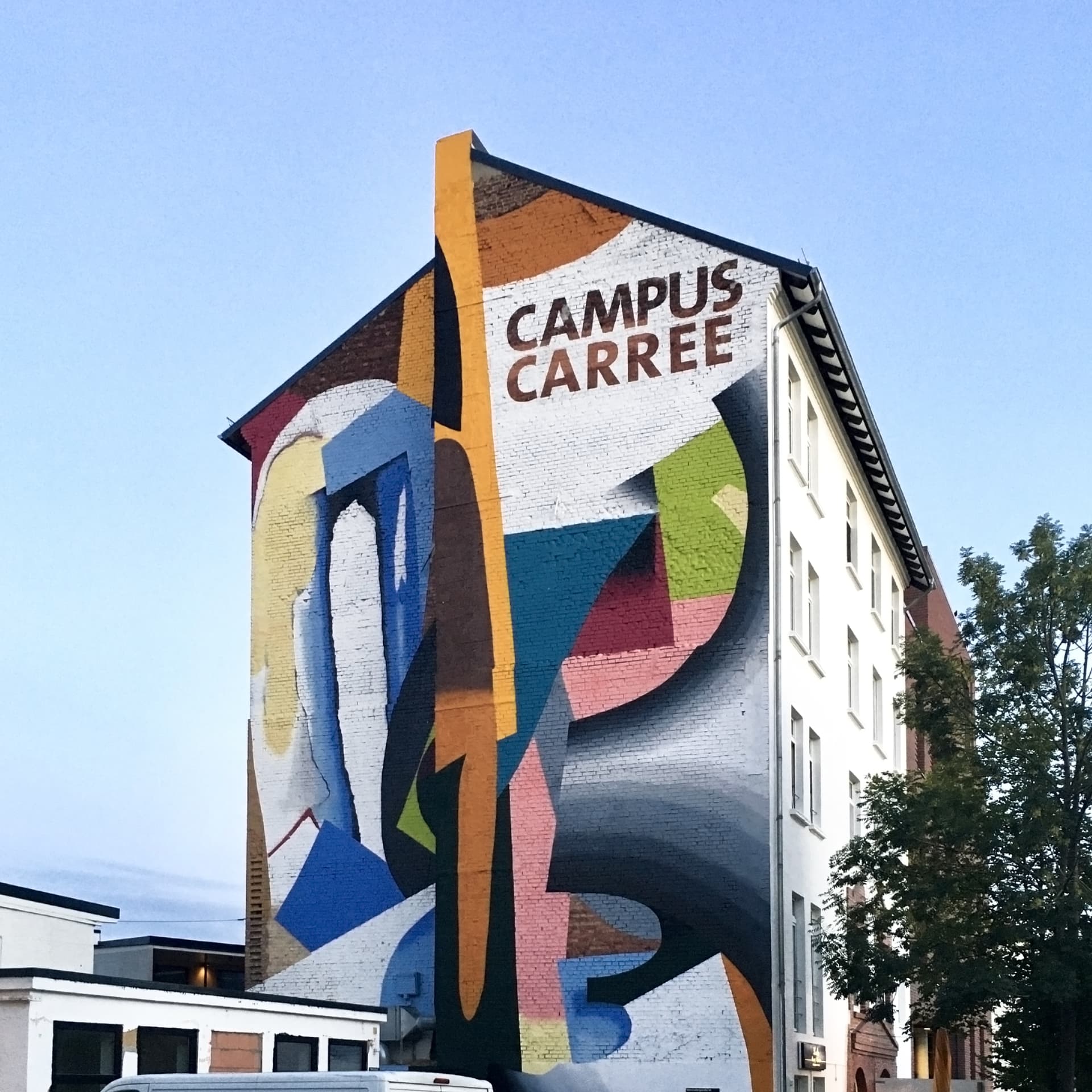 Campus  Carree detail