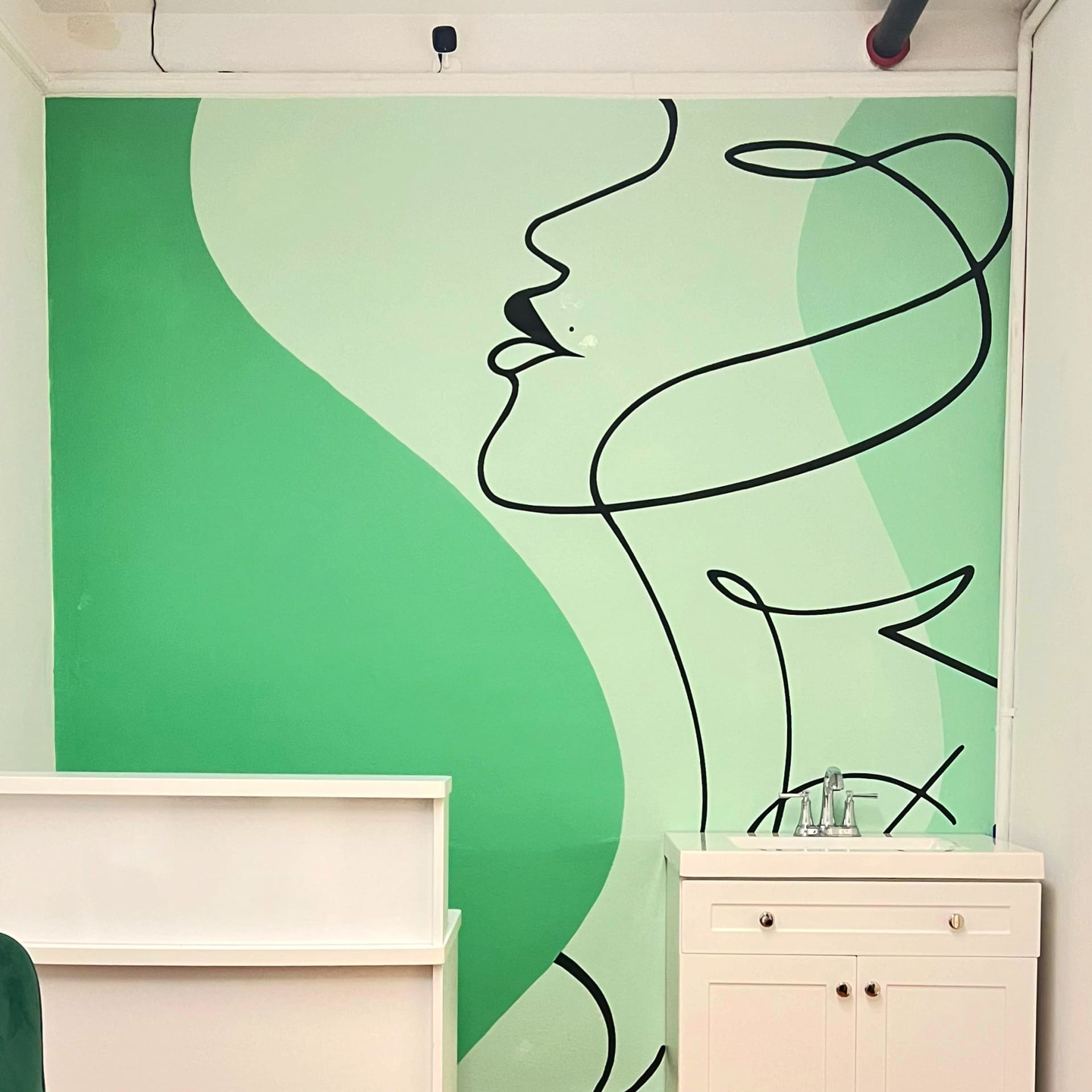 Whispers of Serenity in Green Lines detail