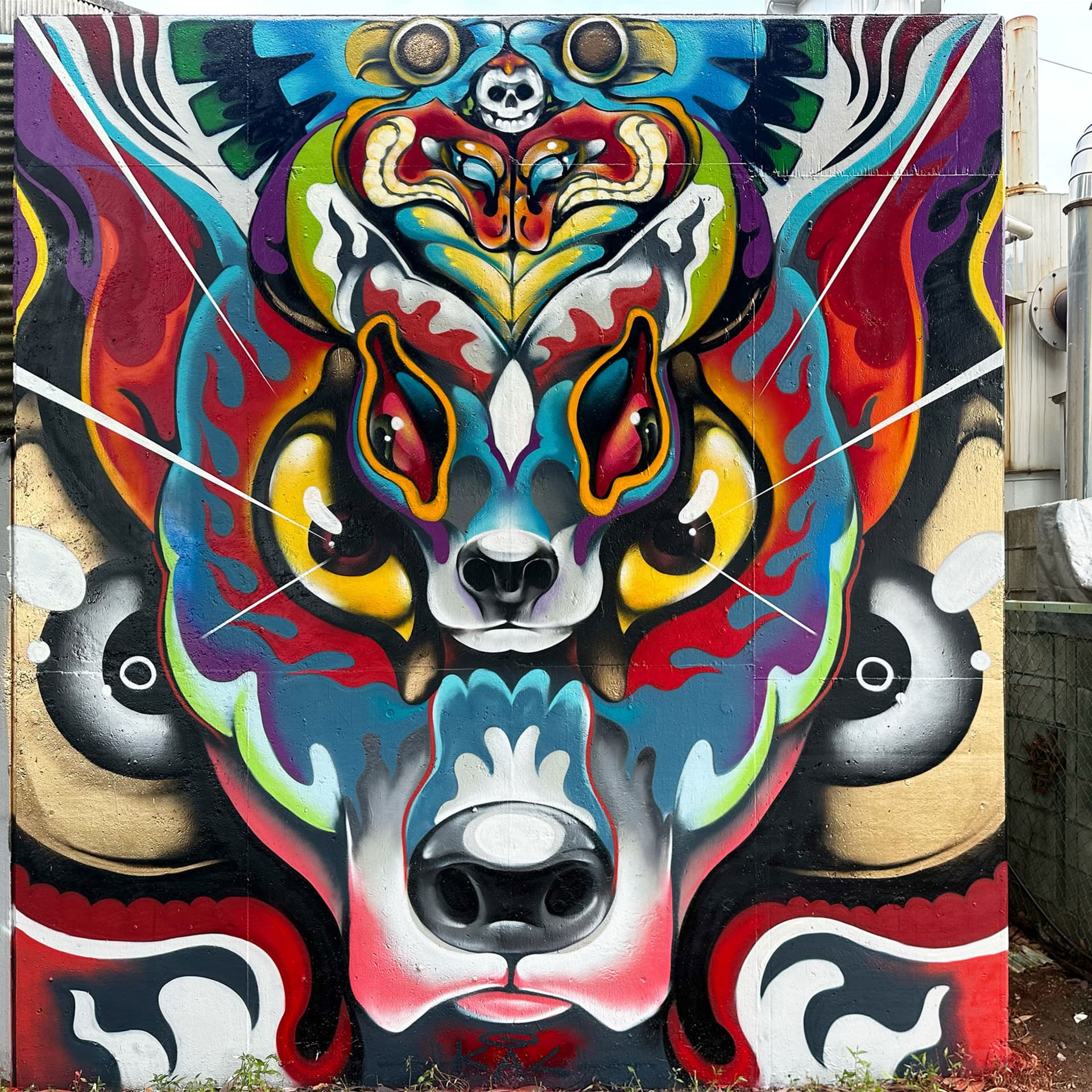 Symmetrical Beast Skull Meditation detail