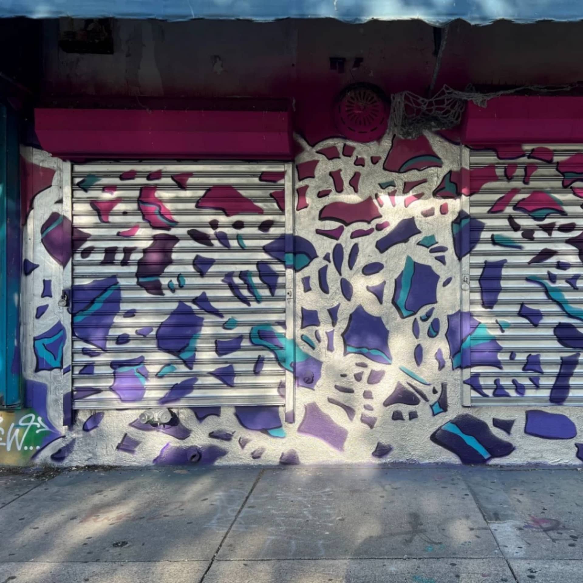 Silver Yarn Mural (spray paint) detail
