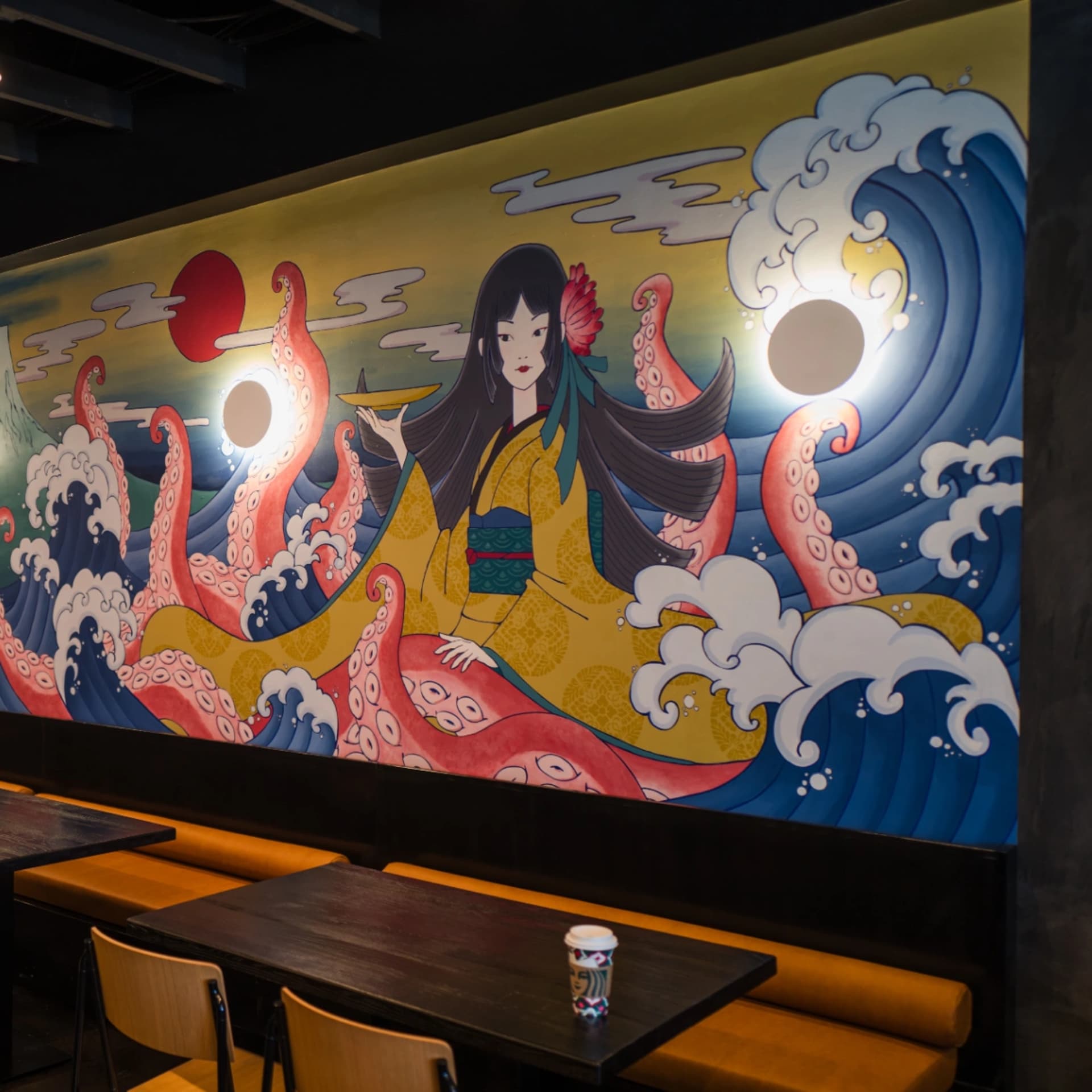 Tako Girls detail