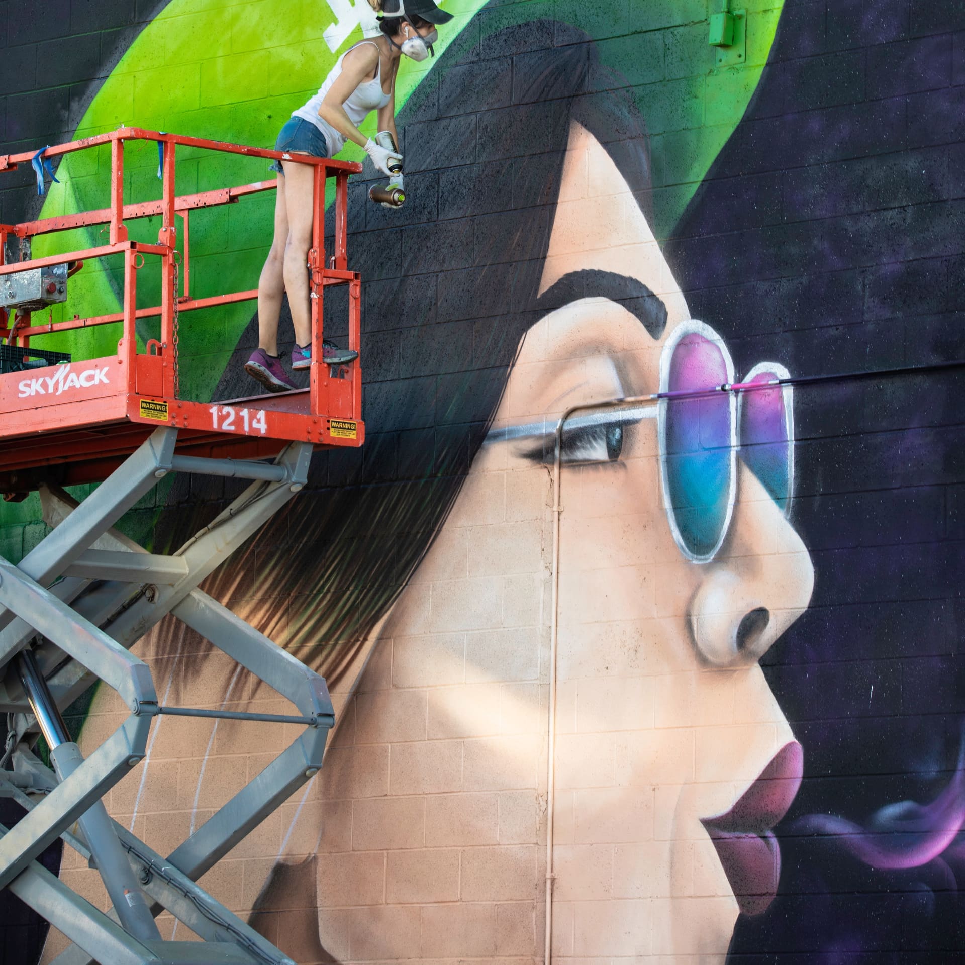 Urban Dreams in Vivid Hues detail