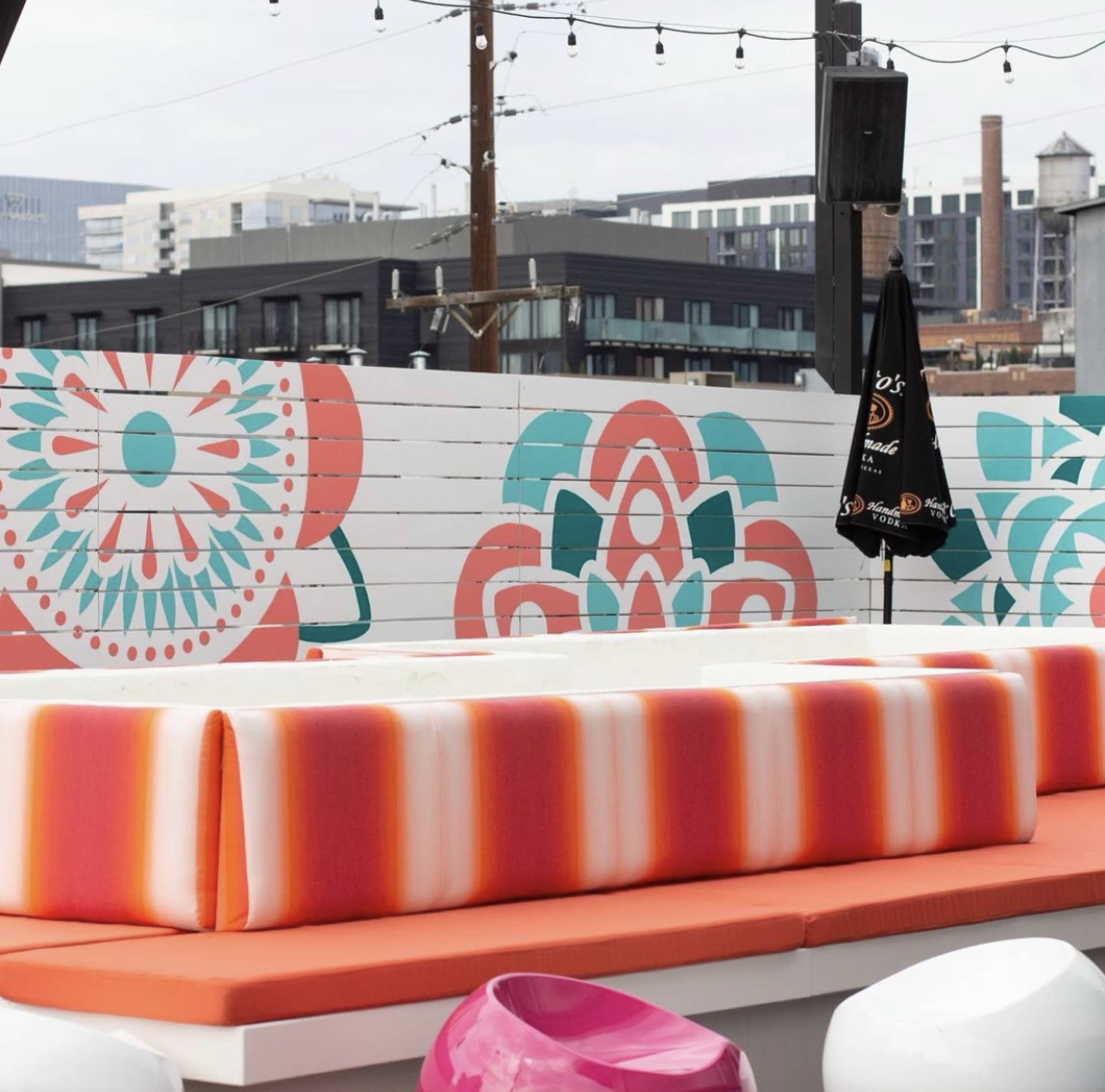 El Tejano Rooftop Mural