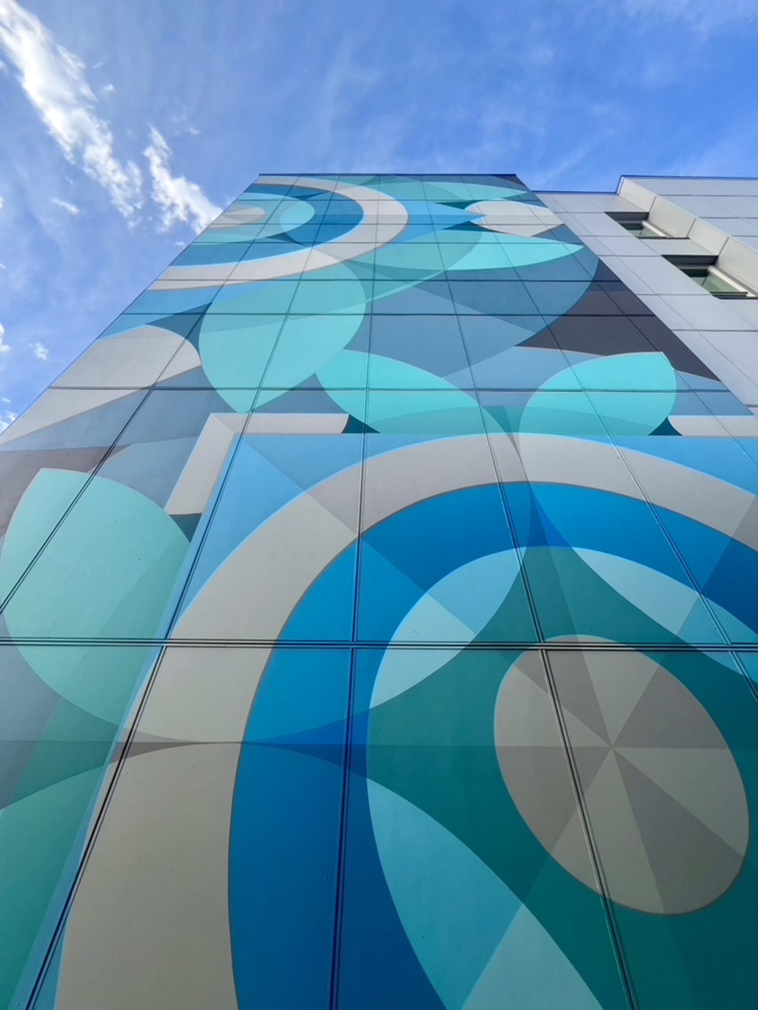 Fluid Harmony in Shades of Blue