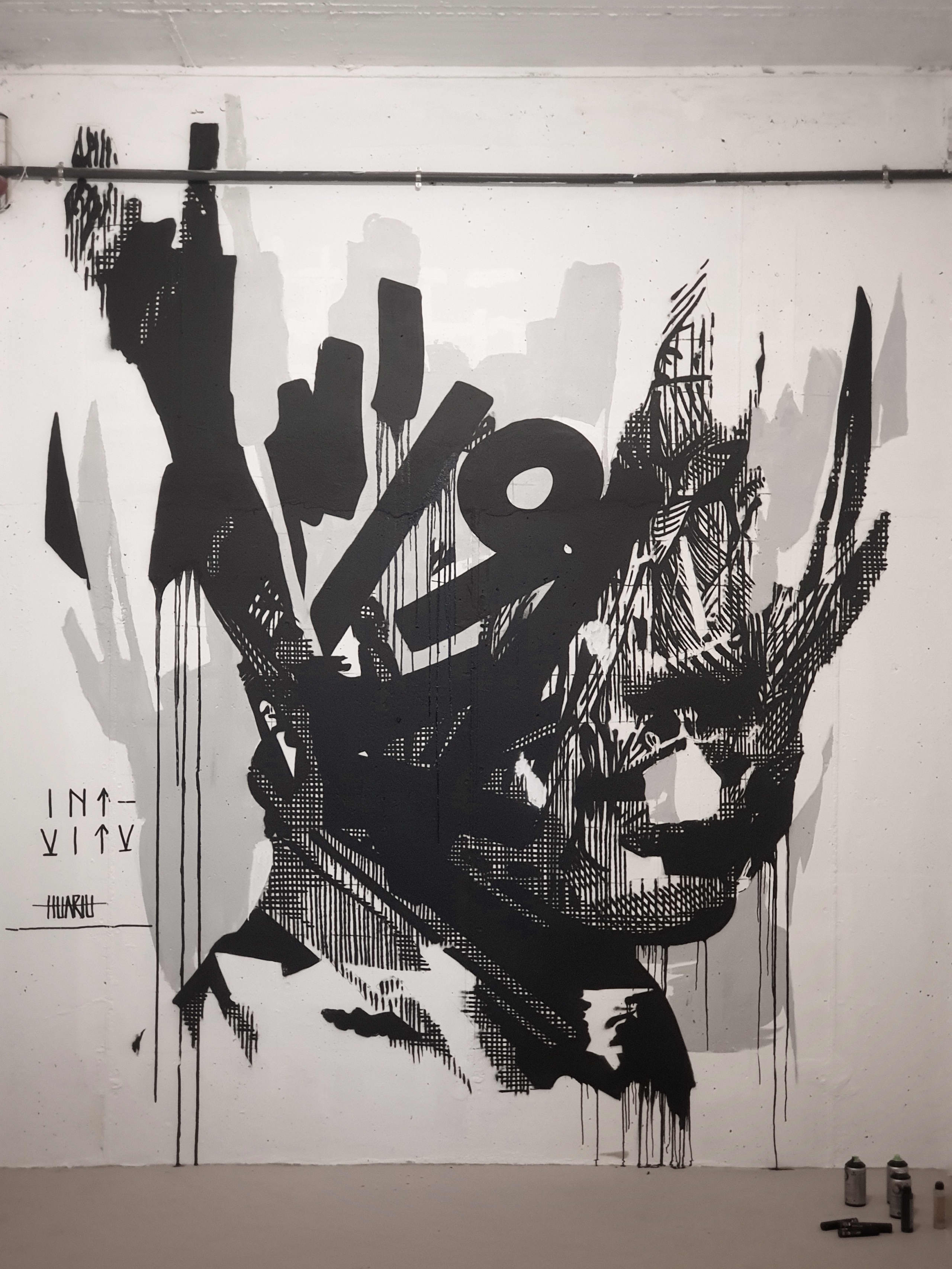 Shadows of Identity in Urban Expression
