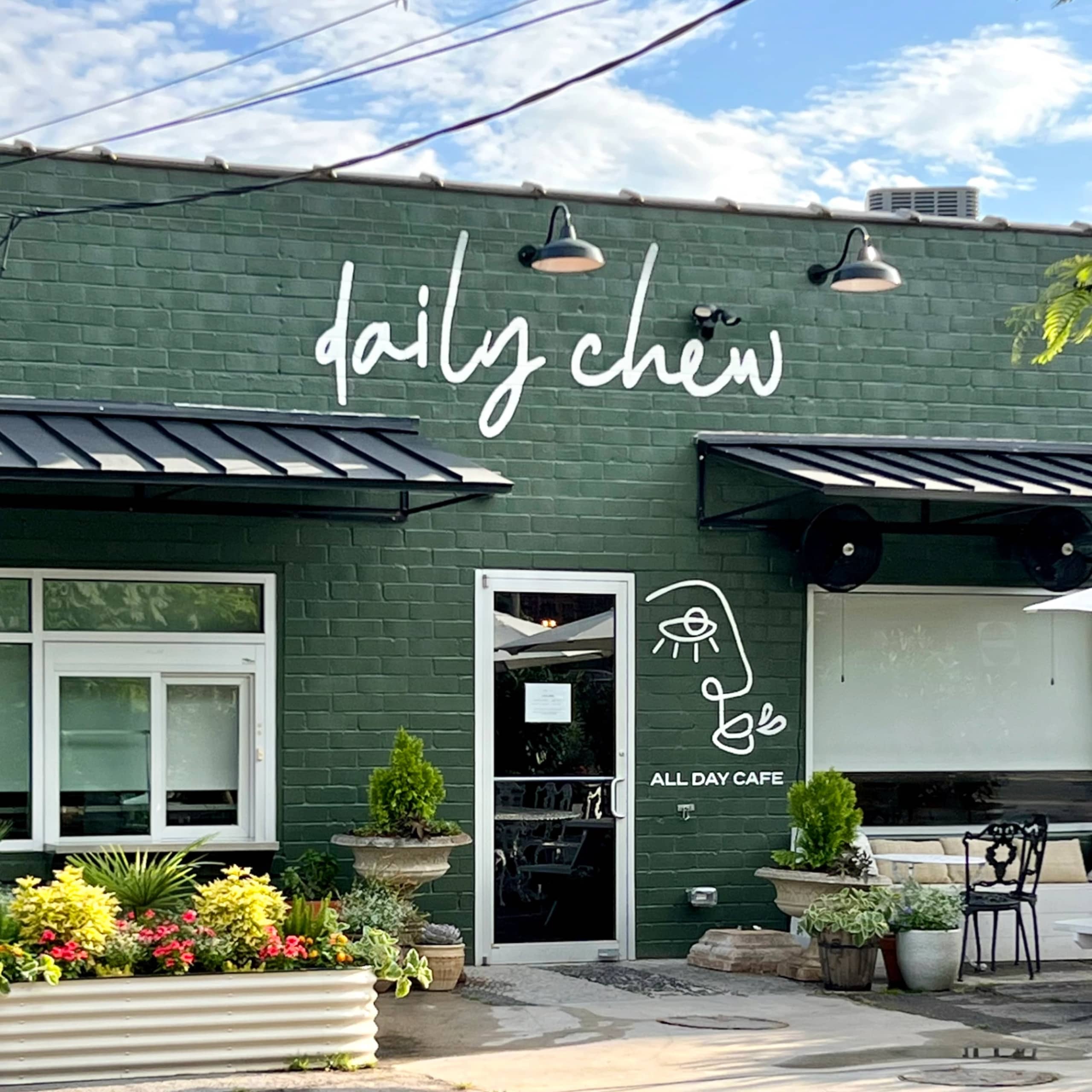 Dailt Chew Logo
