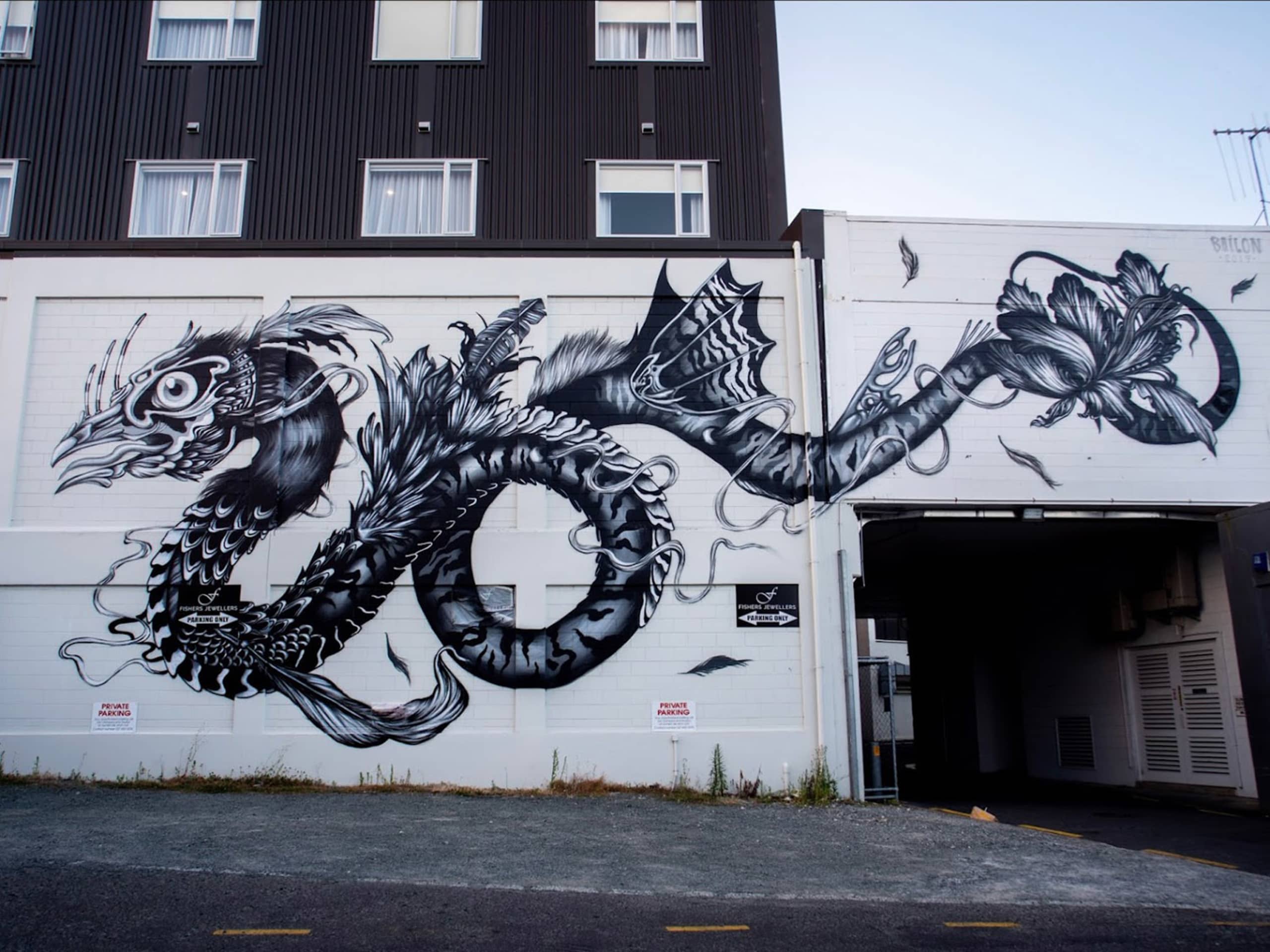Te Manaia by Bailon