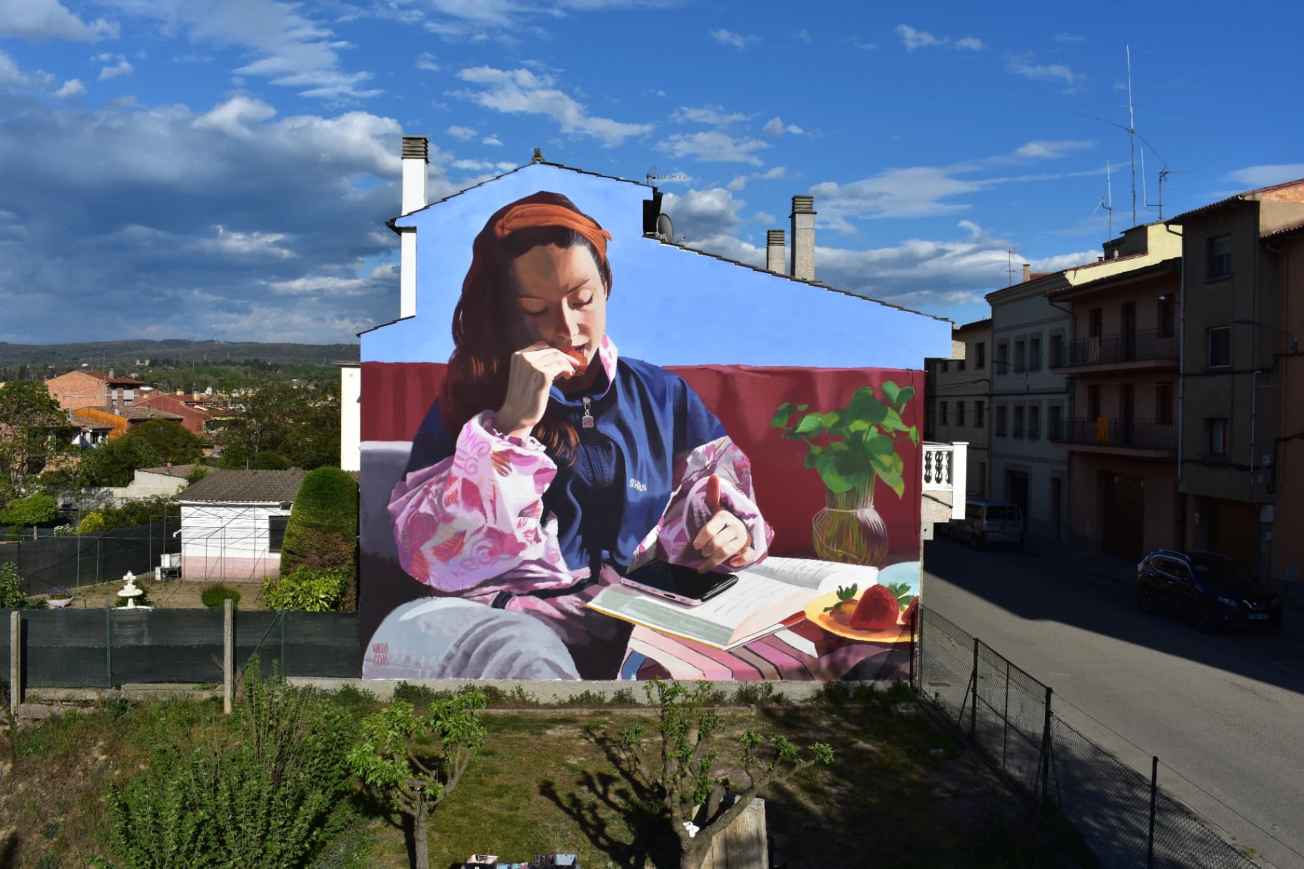 Breakfast with strawberries by Wedo Goás