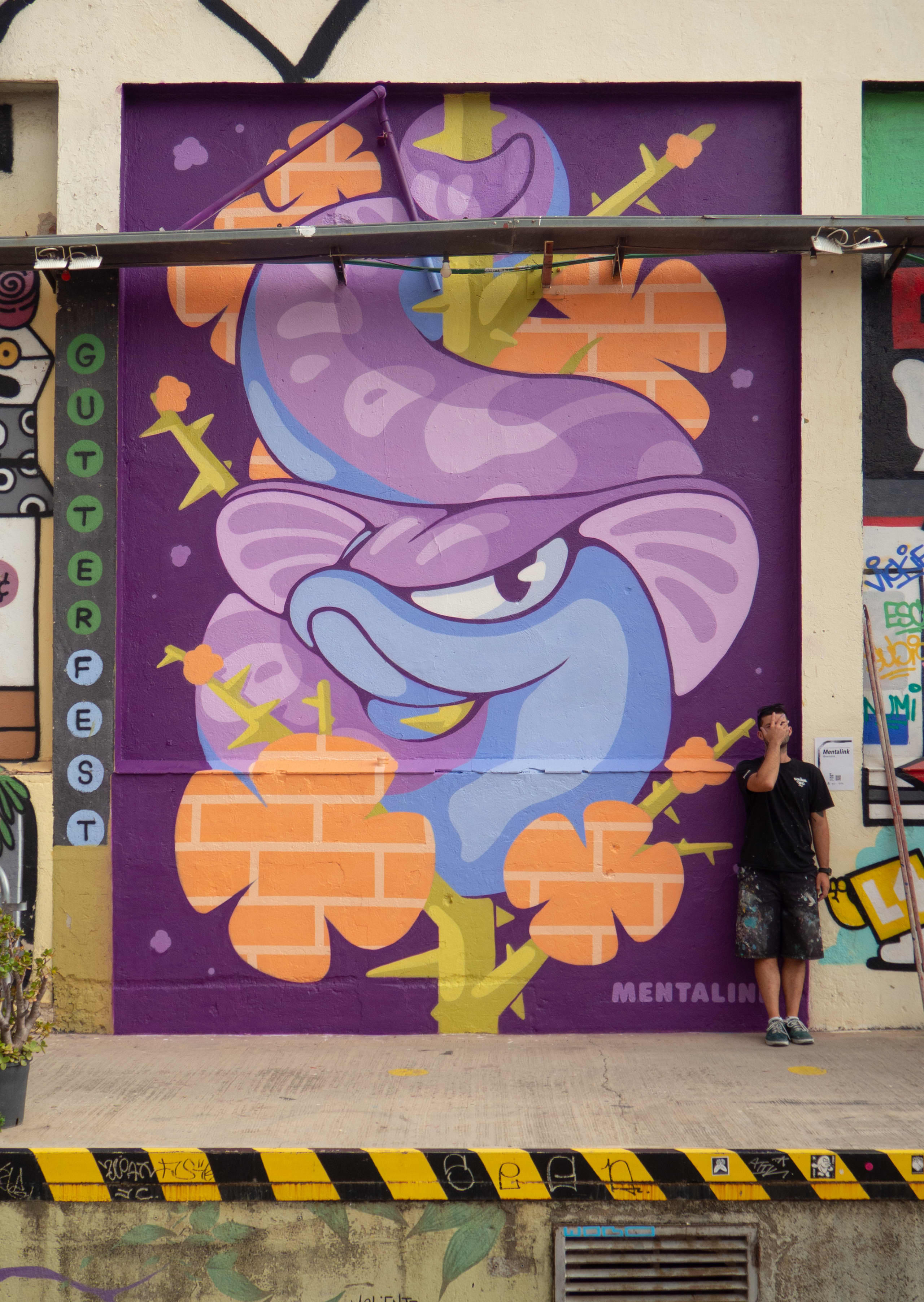 Wall guardian by Mink