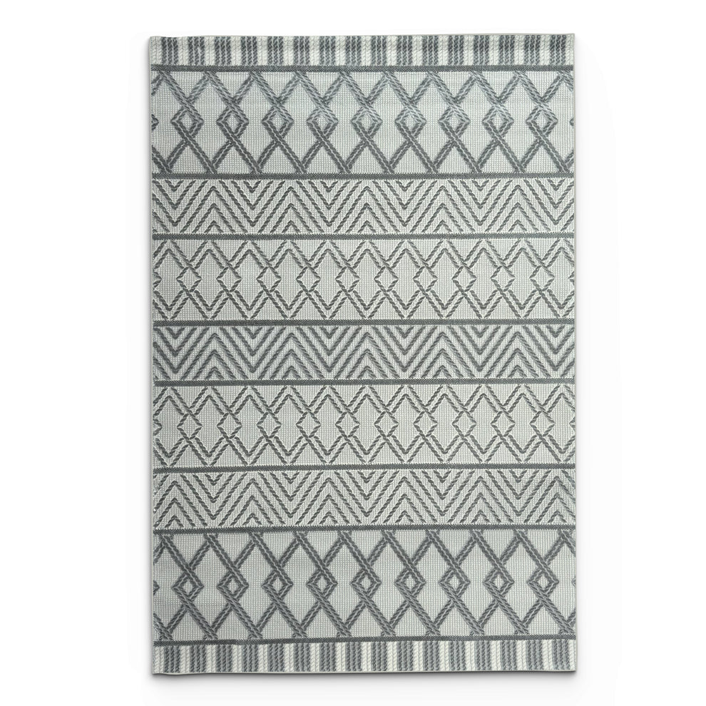 Boho Tribal Area Rug - Grey White Diamond Chevron Pattern