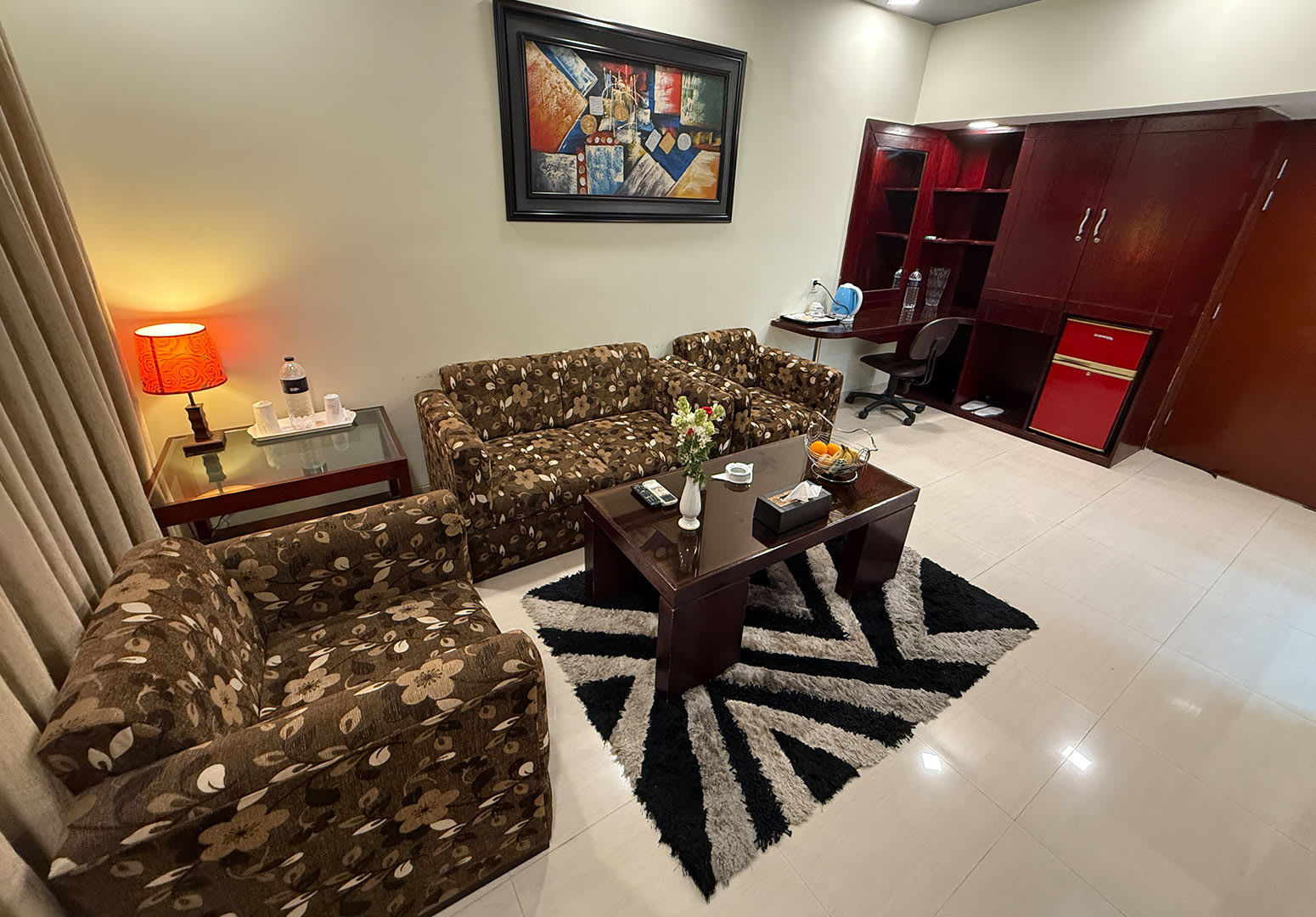 Grand Executive Suite