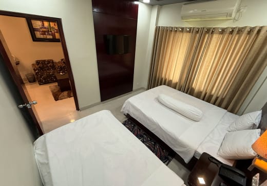 Imperial Family Suite