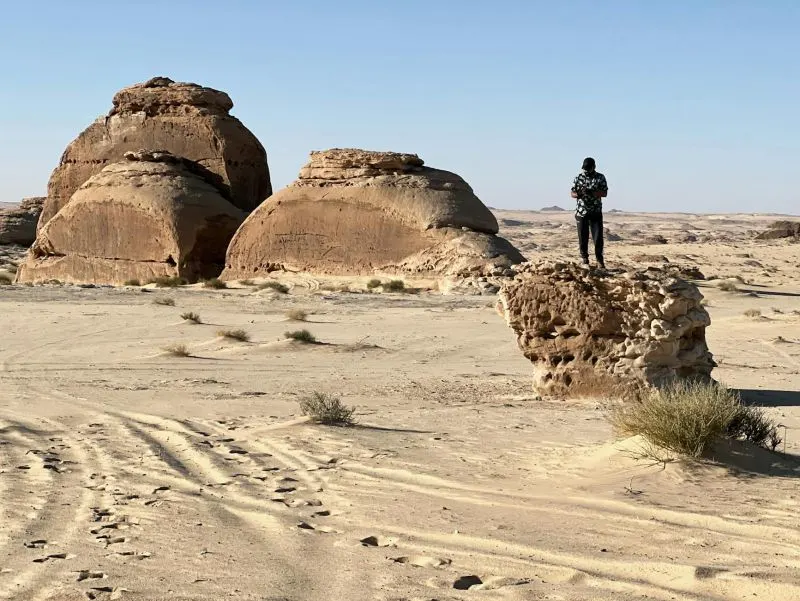 hiking in saudi arabia