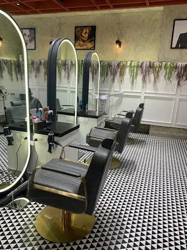 Looks Salon 3