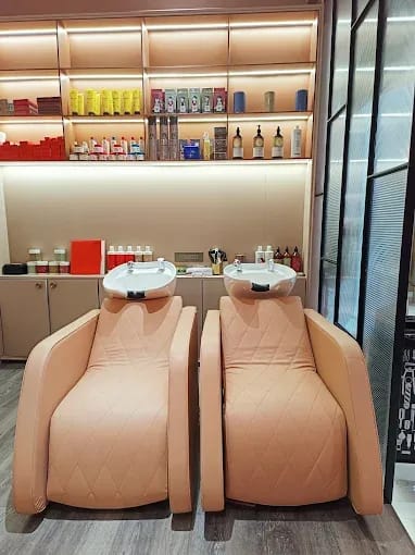 Luxe Look Salon 2