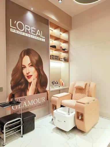 Luxe Look Salon 3