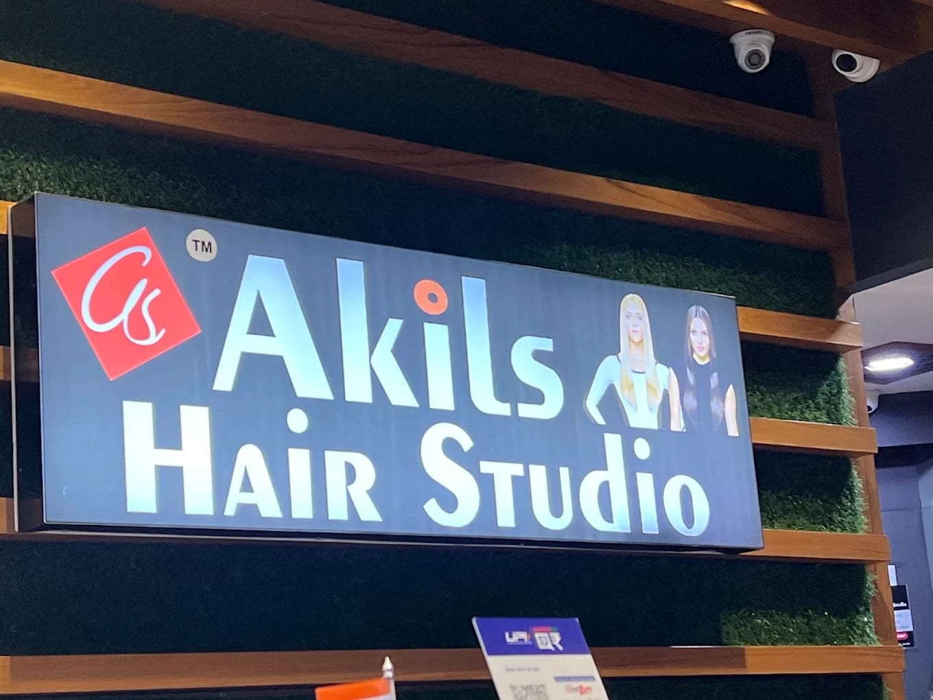 Akil's Hair Studio