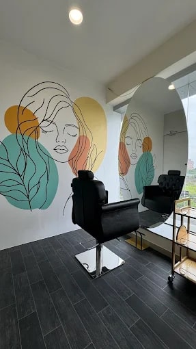 Black Pearl Unisex Salon 3