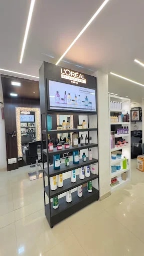 Collegian Salon Darshan Limbani 3