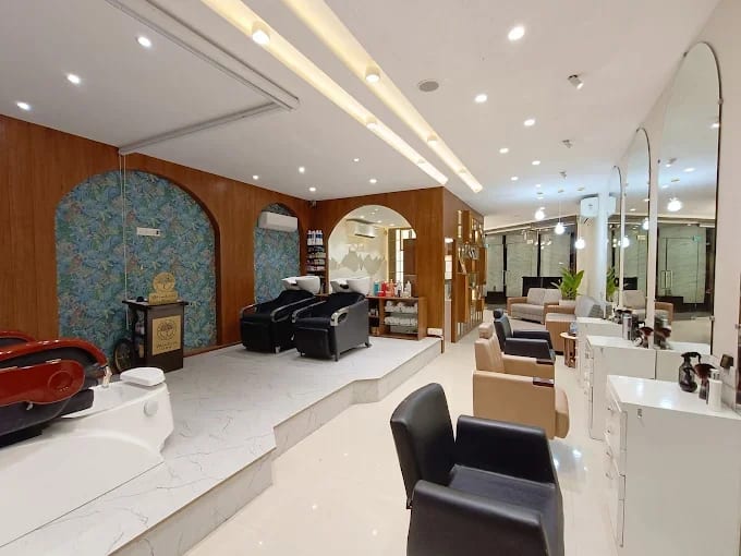 Lilaacs Unisex Salon 3