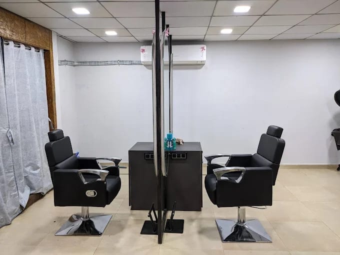 DS HAIR SALON 2