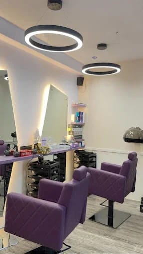 A Salon A'fair 4