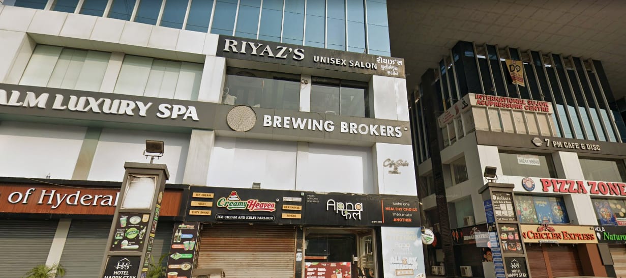 Riyaz's Unisex Salon
