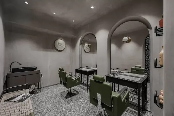 Parth Salon 4