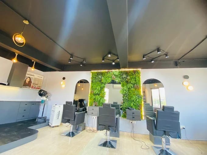 Rohan's Unisex Salon