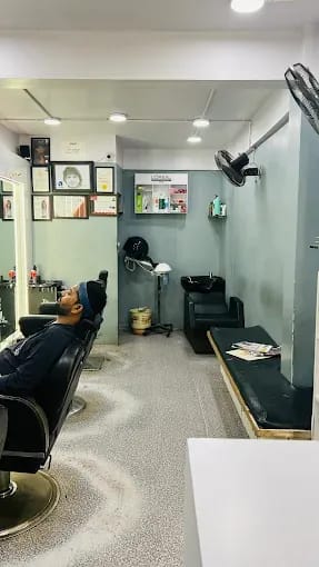 Hi-Tech Salon