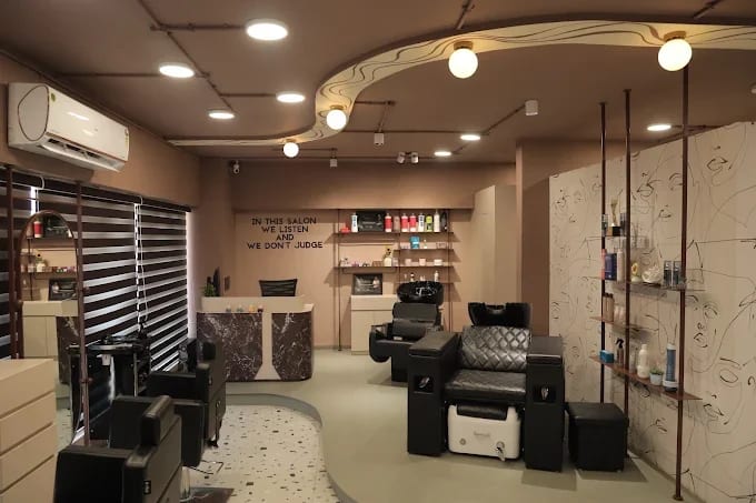 Theora Unisex Salon 3