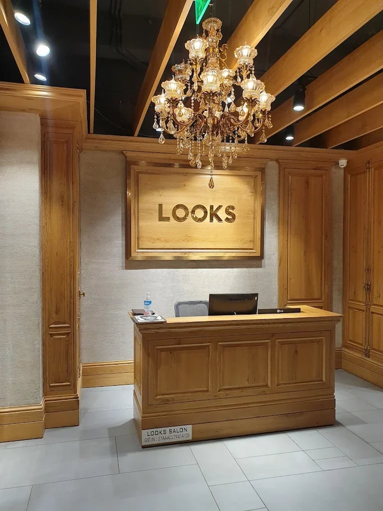 Looks Salon 3