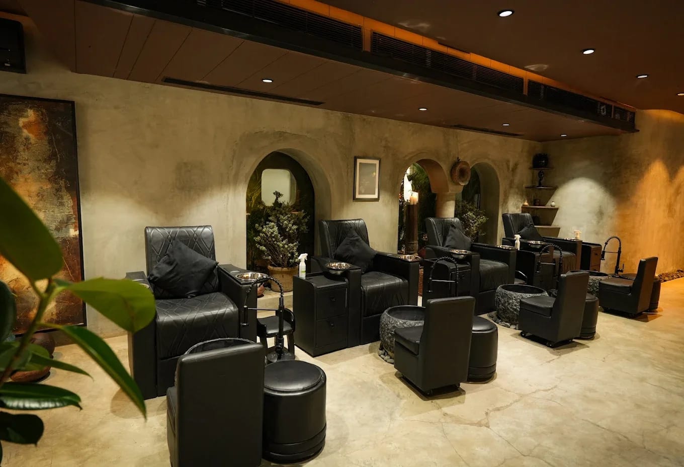 Florian Hurel Hair Couture and Spa (Walkeshwar) 5