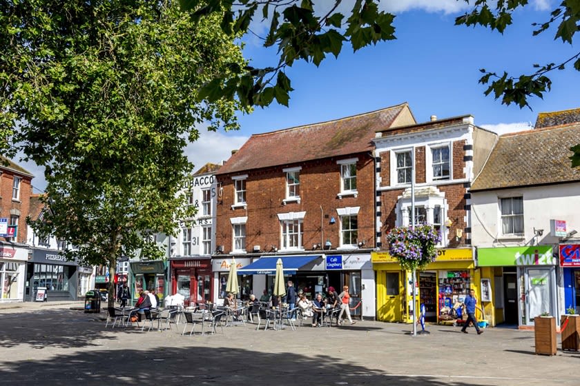 Canal Quarter At Kingsbrook image