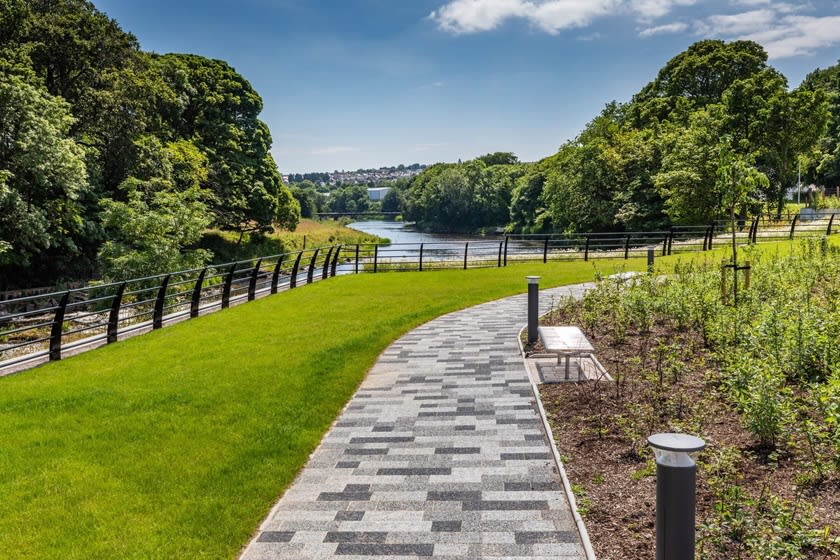 Riverside Quarter image